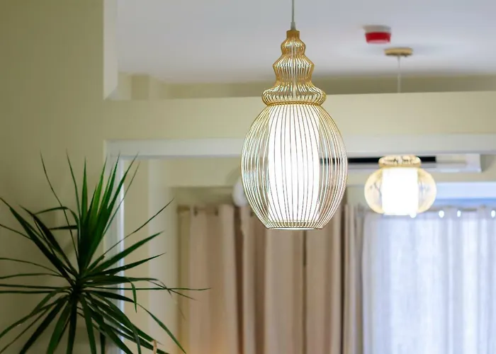 Fiber-powered Tropical Oasis
